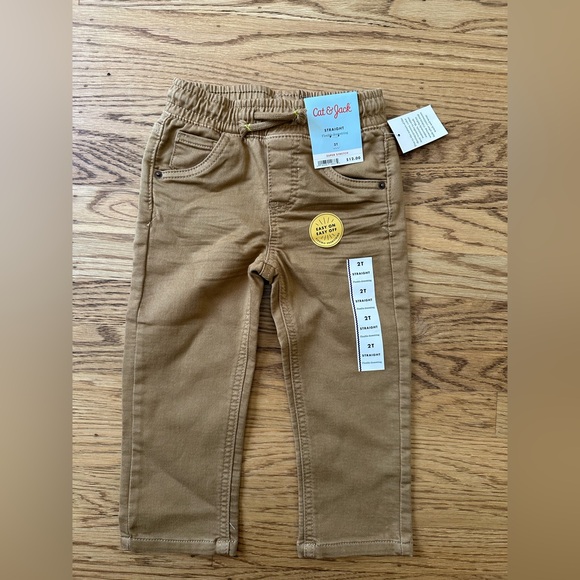 NWT 2 pairs of Cat & Jack Toddler Boy Pants, size 2T - Picture 4 of 5